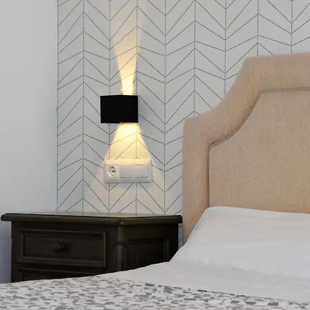 Rondaluz Apartment *